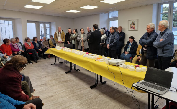 Partage de galette avec les bénévoles de la Paroisse