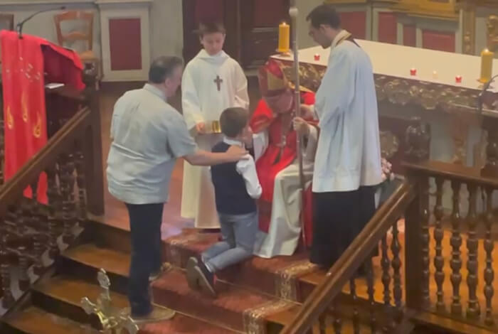 Le Sacrement de la Confirmation